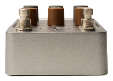 UNIVERSAL AUDIO UAFX OX Stomp Dynamic Speaker Emulator 