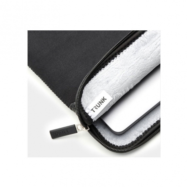 TRUNK Neopren Sleeve für MacBook Pro 16", schwarz